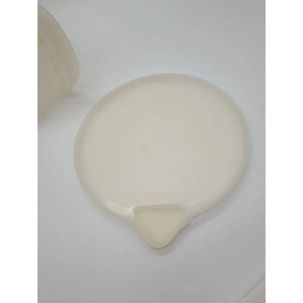Vintage Tupperware 8 Cup Liquid Measuring Pitcher Mix N Store 500-9 With Lid